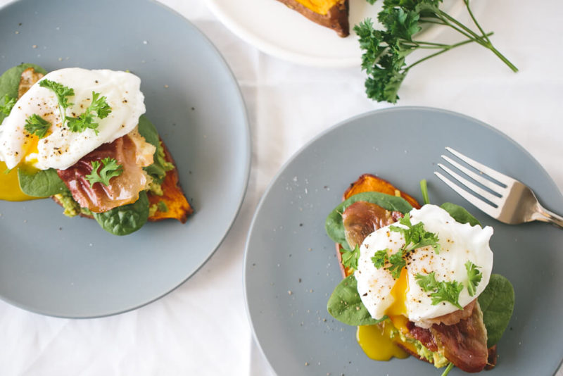 header image for unsobered listicle on hangover foods
